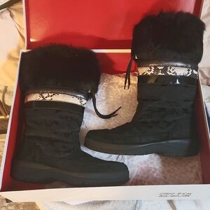 Coach Lorna Snow Boots